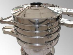 醫(yī)藥行業(yè)全不銹鋼三層旋振篩發(fā)貨山東！